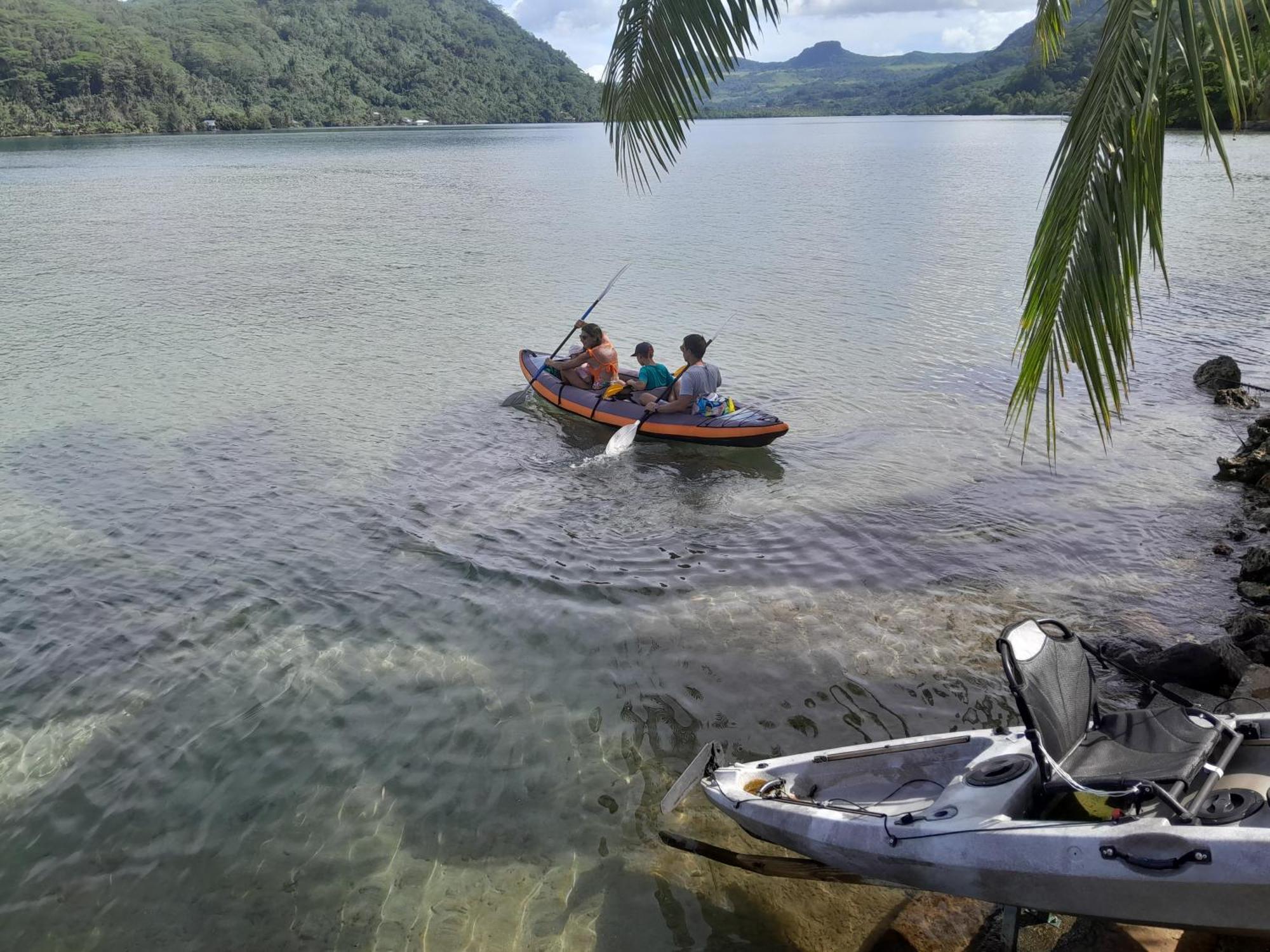 Villa De La Baie Raiatea - Bord De Mer Uturoa Ngoại thất bức ảnh