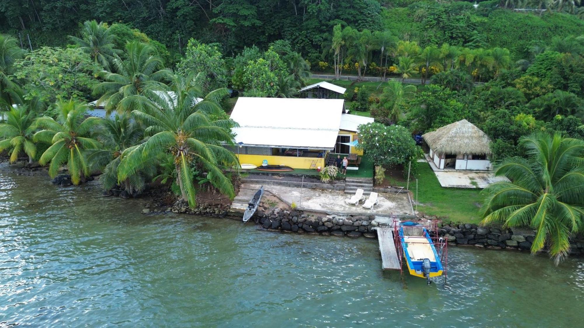 Villa De La Baie Raiatea - Bord De Mer Uturoa Ngoại thất bức ảnh