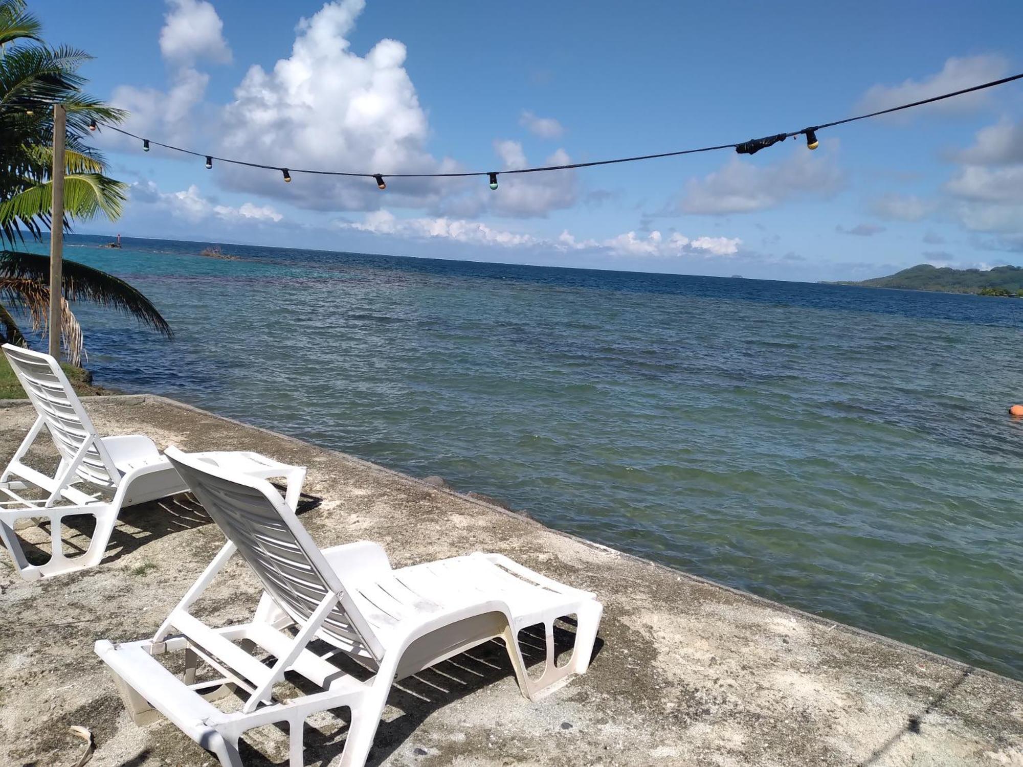 Villa De La Baie Raiatea - Bord De Mer Uturoa Ngoại thất bức ảnh